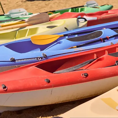 Апартаменти With Garden Parking And Ac *