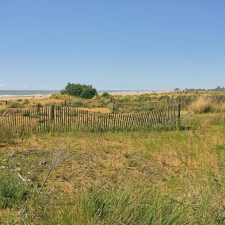 With Garden Parking And Ac * Бібіоне