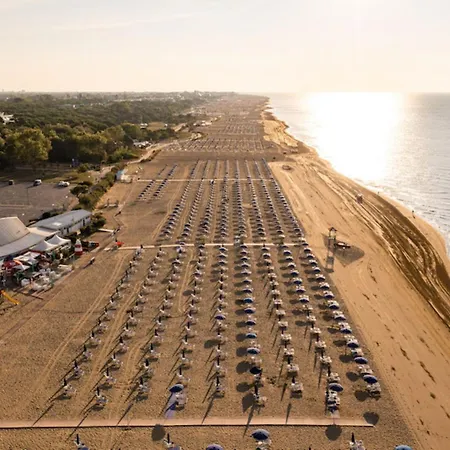 With Garden Parking And Ac *