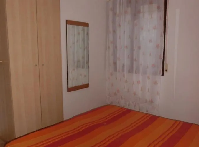 With Garden Parking And Ac Lejlighed Bibione