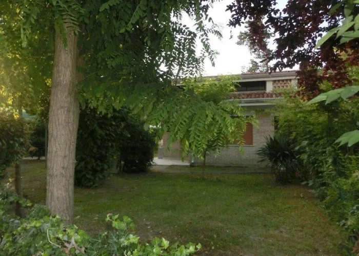 Appartement With Garden Parking And Ac Bibione