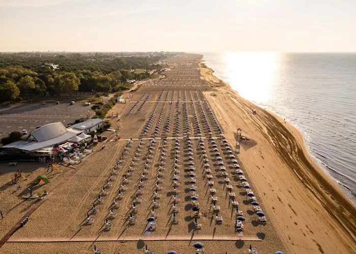 With Garden Parking And Ac *